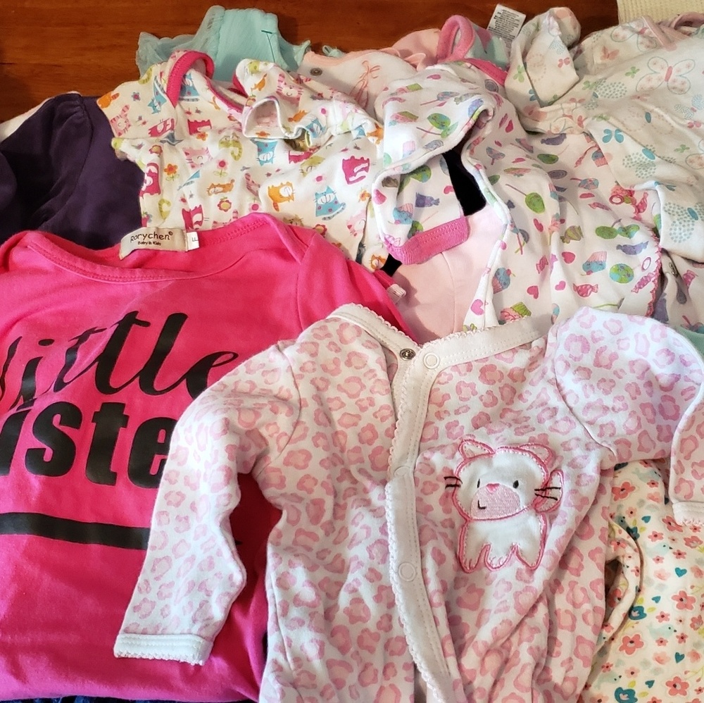 Baby girl clothing size 0-6mth